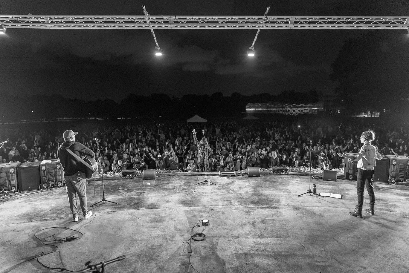 A crowd worshipping together at Jesus Festival
